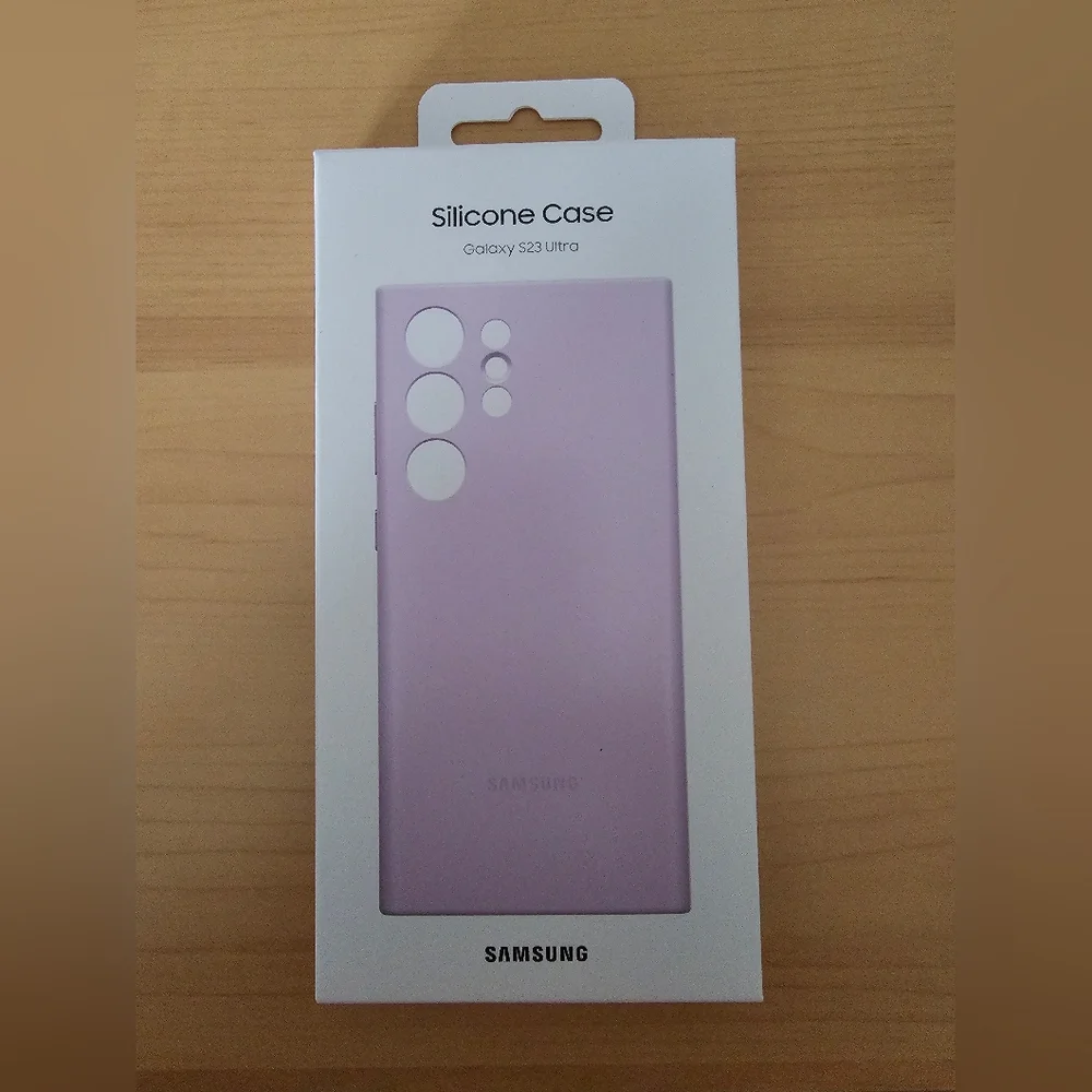 Brand New in Sealed box Samsung Galaxy s23 ultra lavender silicone case - Picture 2 of 3